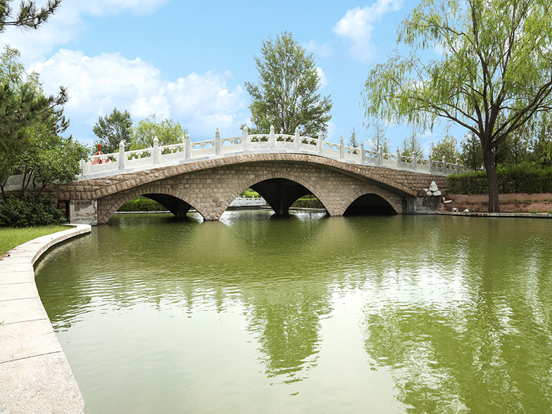 中华永久陵园有传统墓吗(价格是多少) 中华永久陵园有传统墓吗(价格是多少)